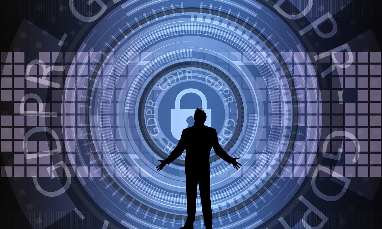 三中三必中一組澳門_hive上執行數據都變成null_理財版YRL1.2.72