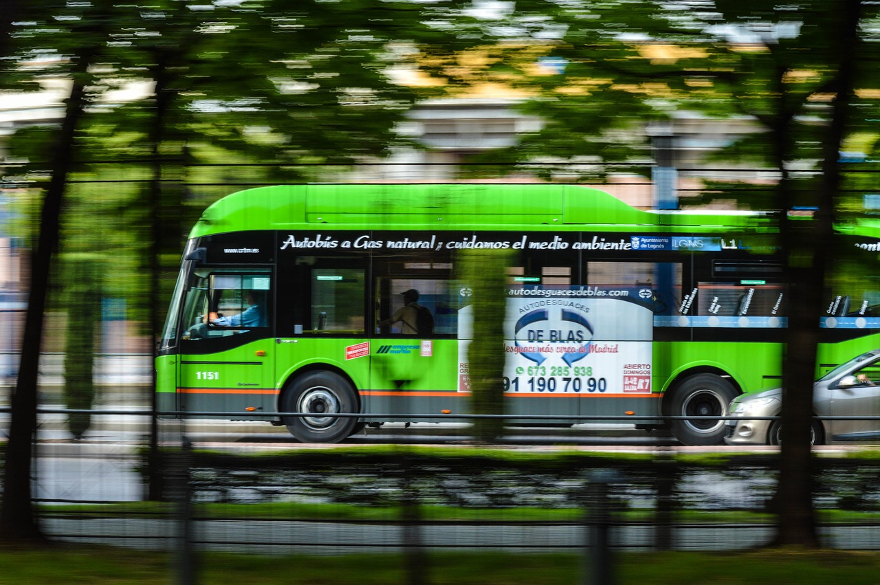 比亞迪唐二代上市引領新能源汽車市場新篇章